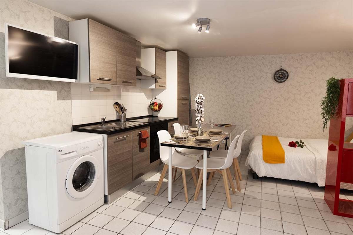 Kasa Confort - Le Calme Au Coeur De La Ville - Tv & Wifi Lägenhet Saint-Etienne  Exteriör bild